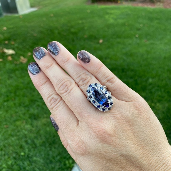 Tanzanite Diamond and Sapphire Ring GIA Certified - Picture 10 of 11